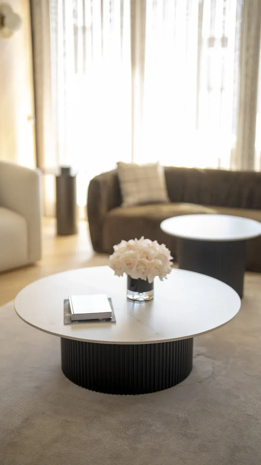 Living room with a round coffee table and sofa — Izmir Villa I, Izmir
